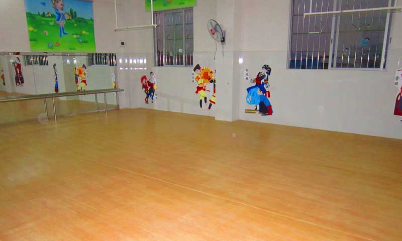 廣州幼兒園舞蹈室pvc運動地板圖 廣州幼兒園舞蹈室pvc運動地板